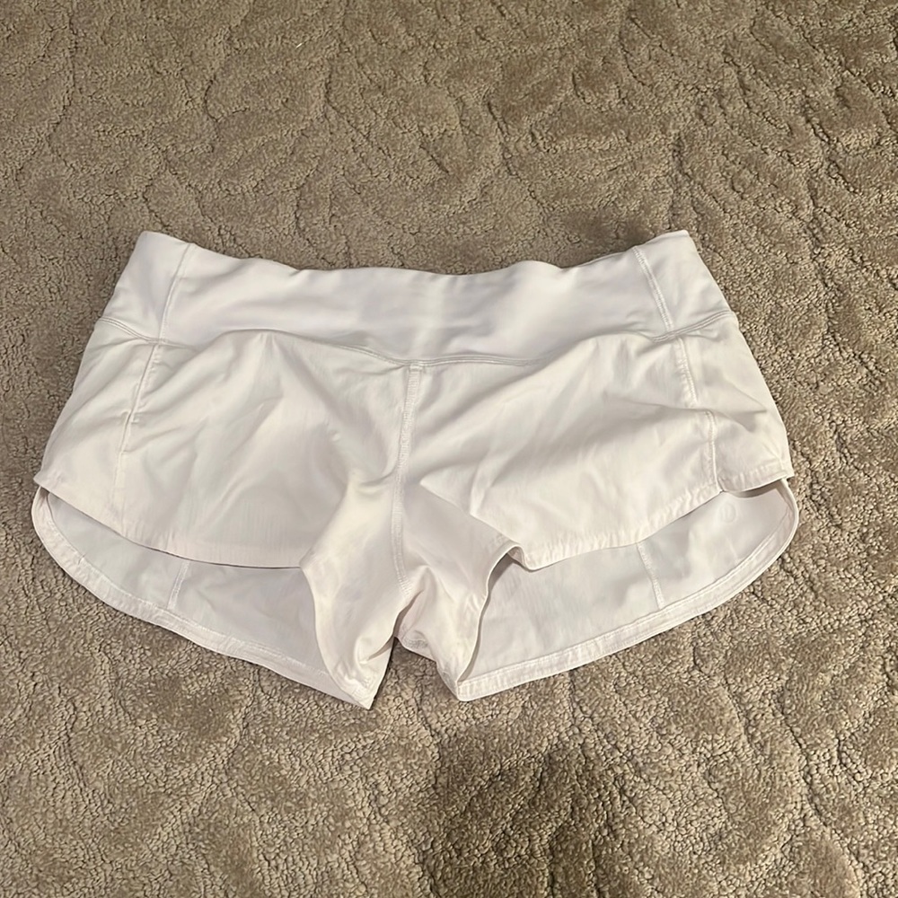 White lululemon speed ups 2.5”